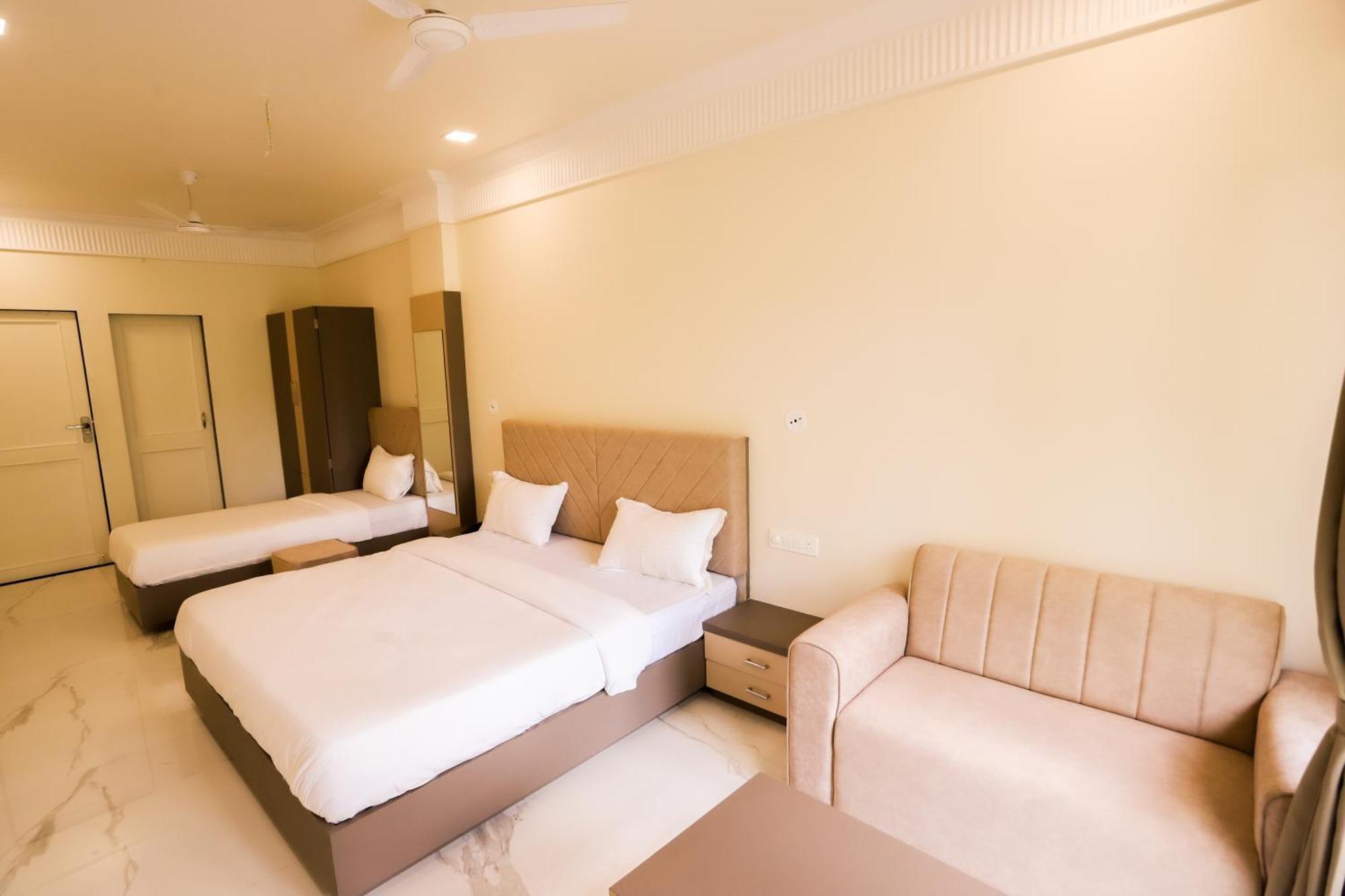 Hotel Indra Palace Udaipur Buitenkant foto